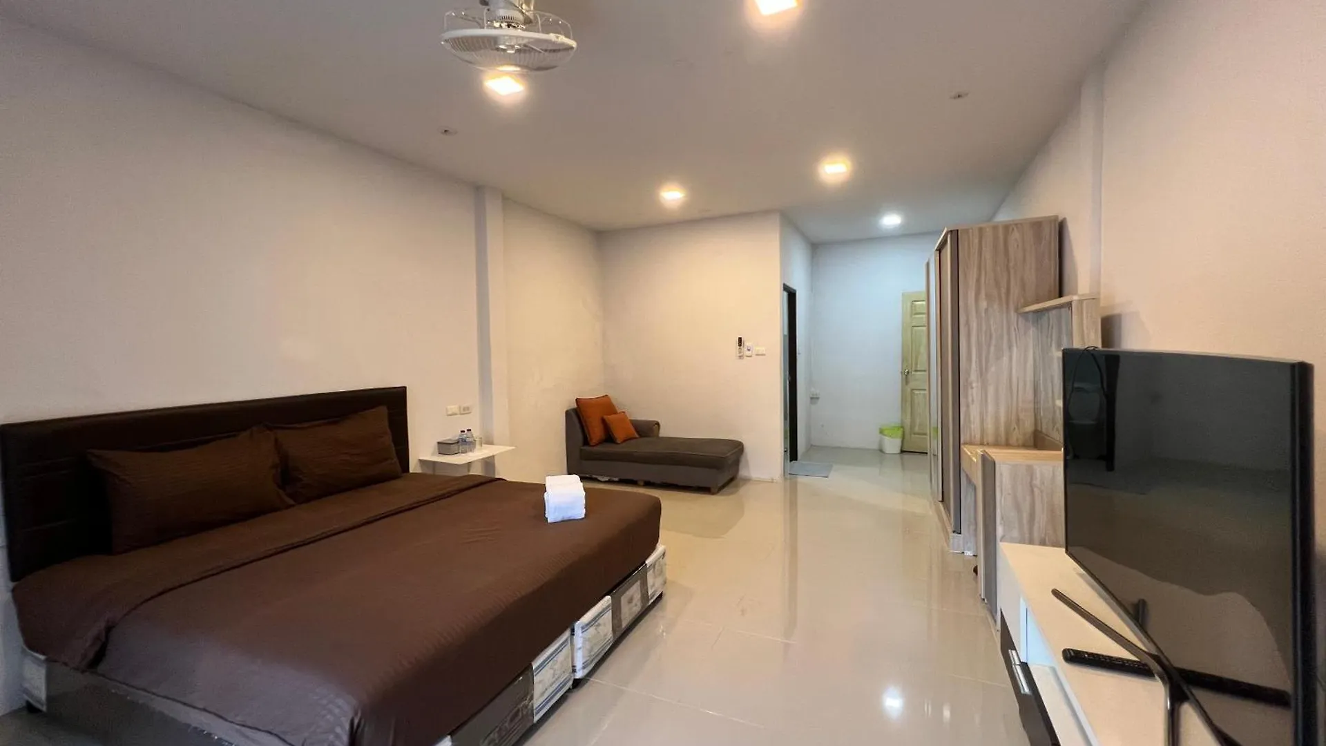 Noza Inn Khaulak Thaiföld